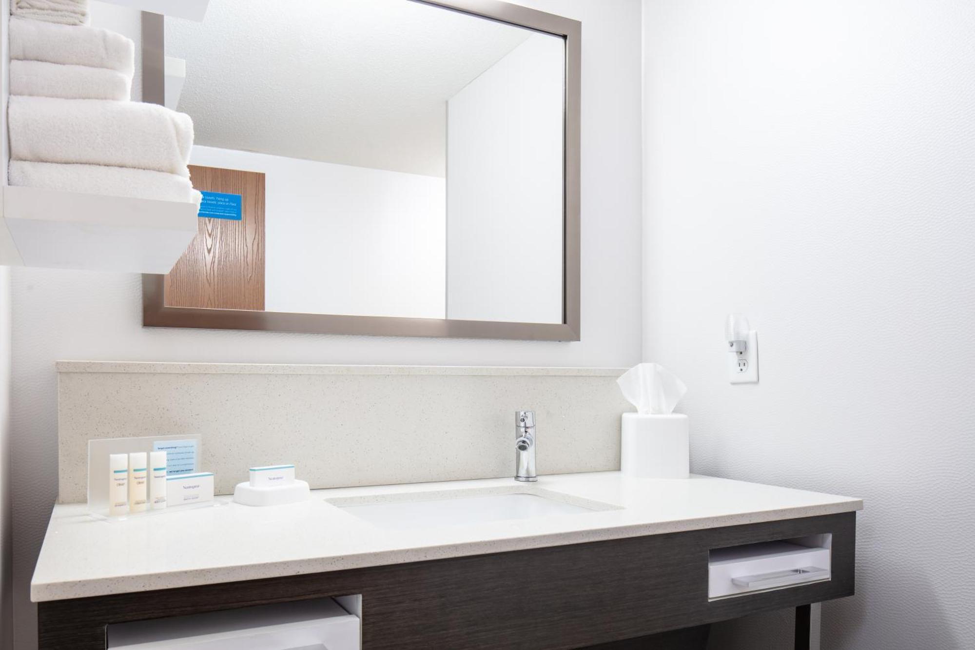 Hampton Inn Freeport Eksteriør billede
