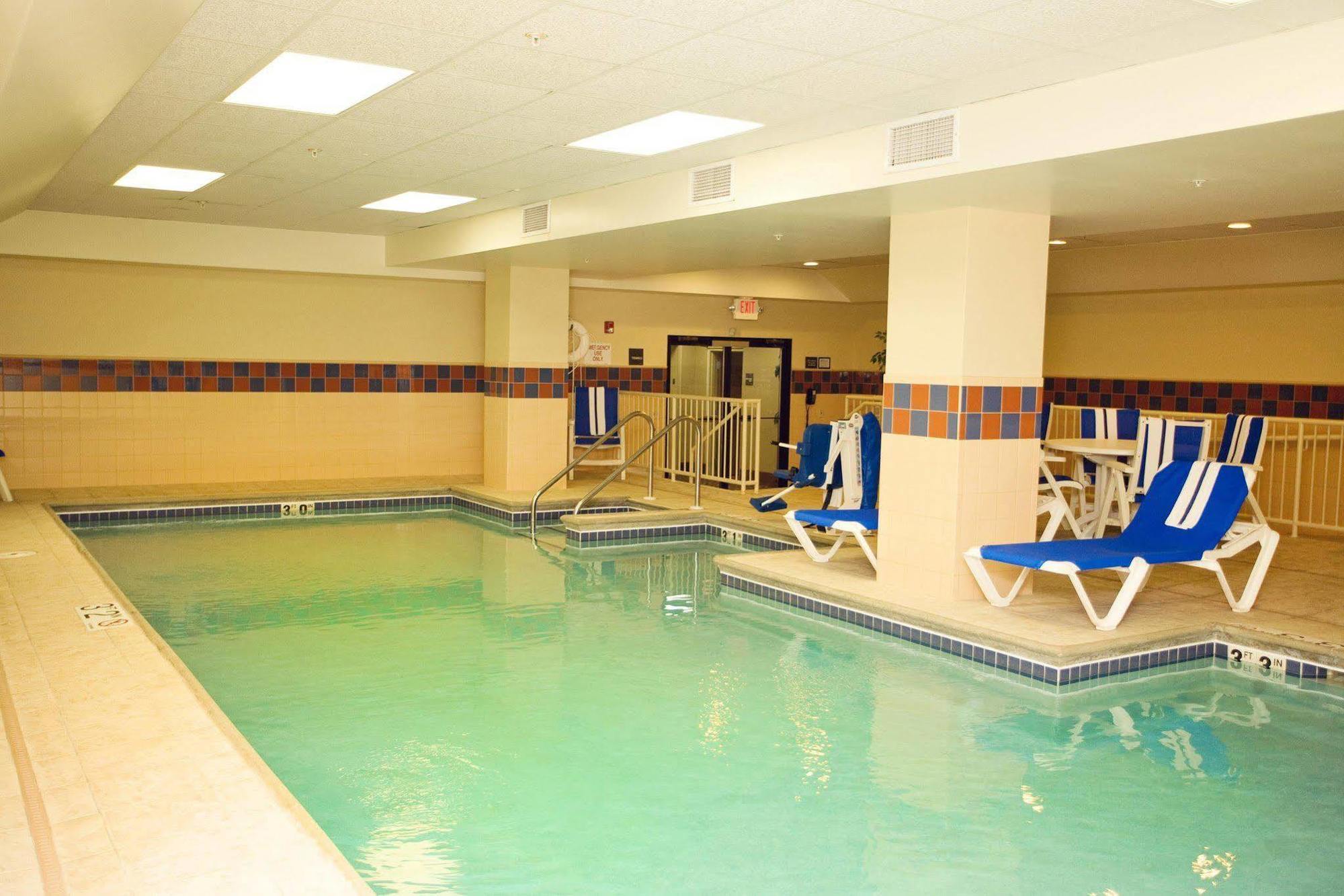 Hampton Inn Freeport Eksteriør billede